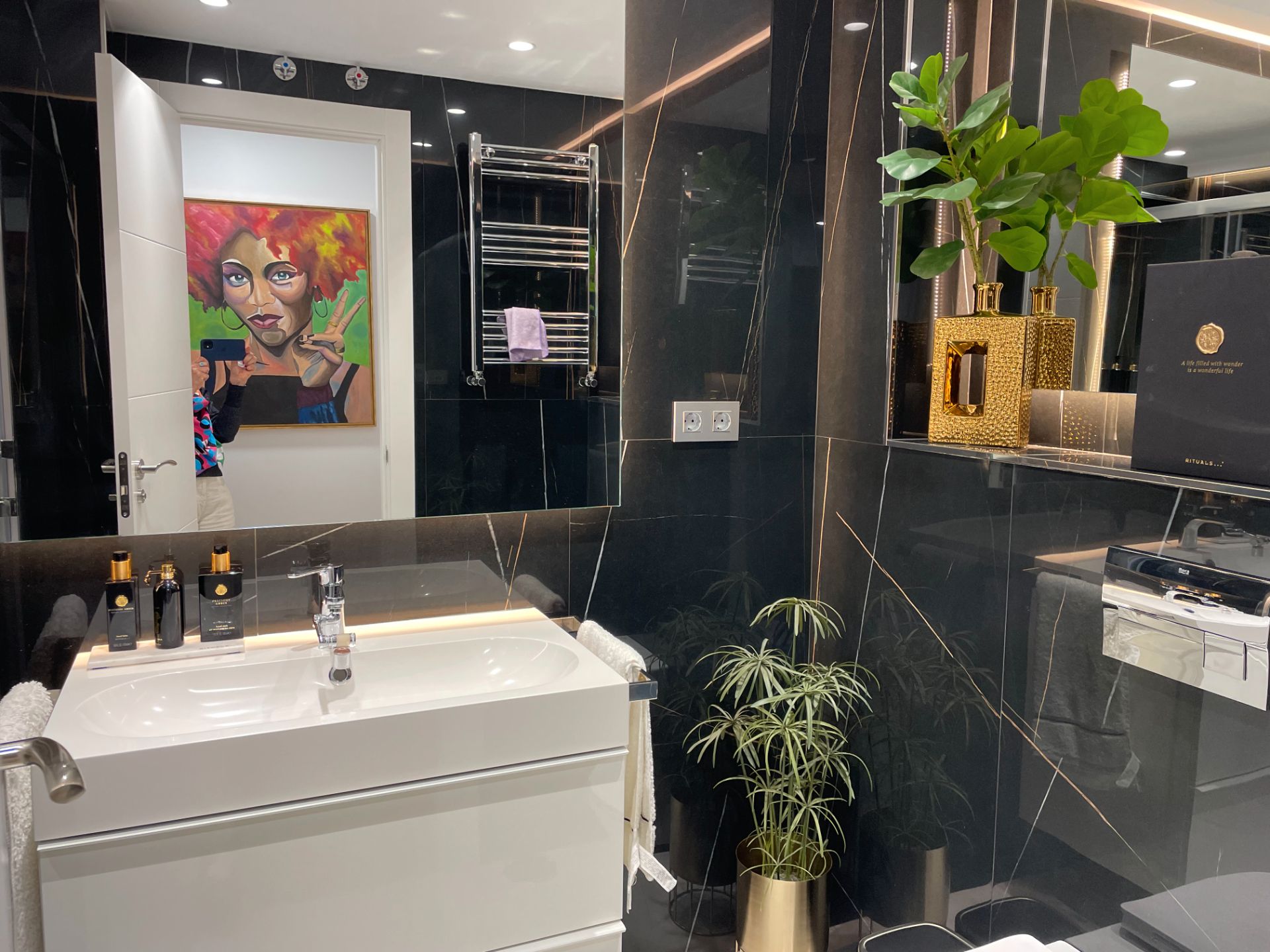 Bathroom of Flat for sale in San Vicente de la Barquera  with Air Conditioner, Heating and Storage room