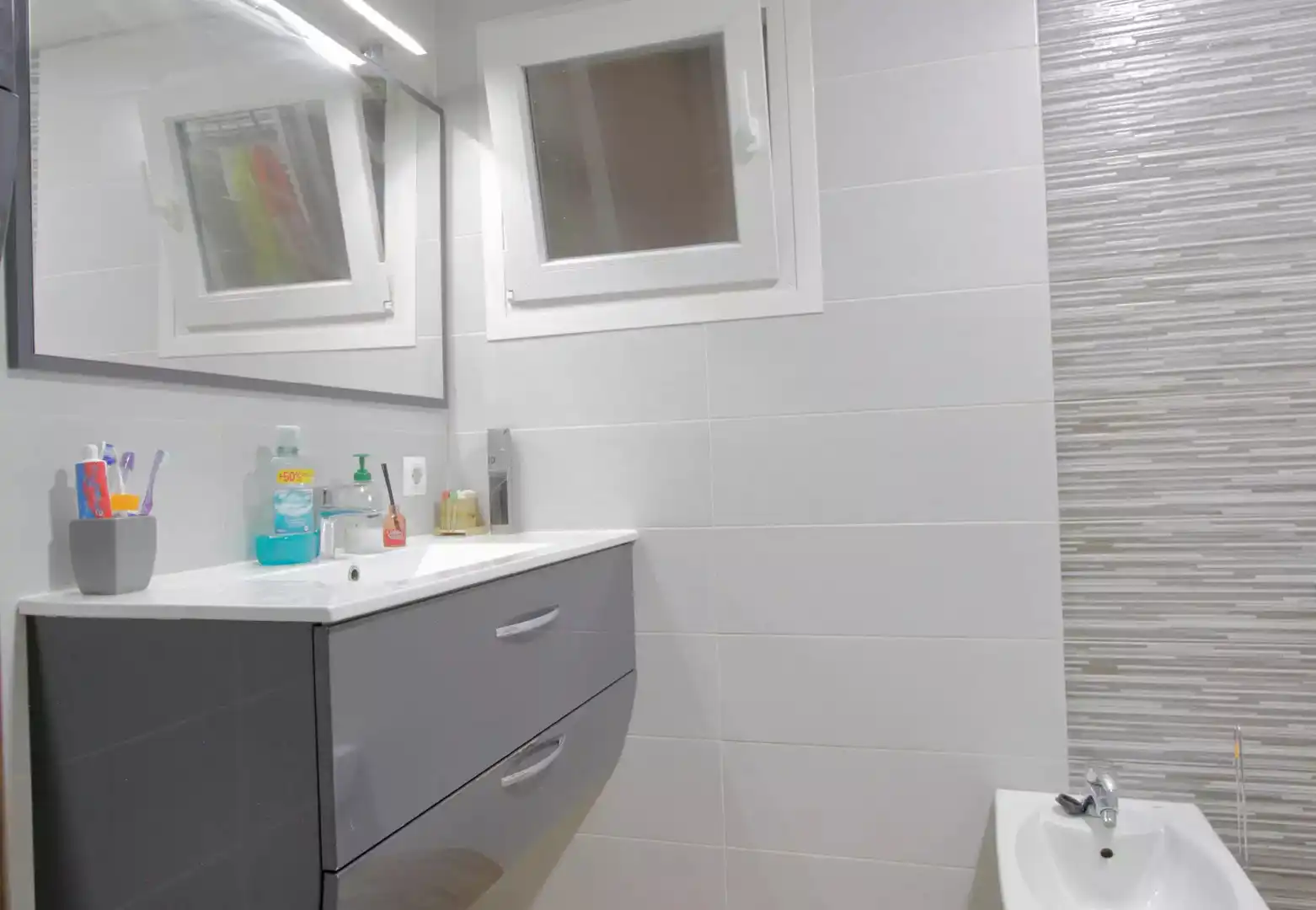 Baño de Piso en venta en Girona con Aire acondicionado, Calefacción y Terraza