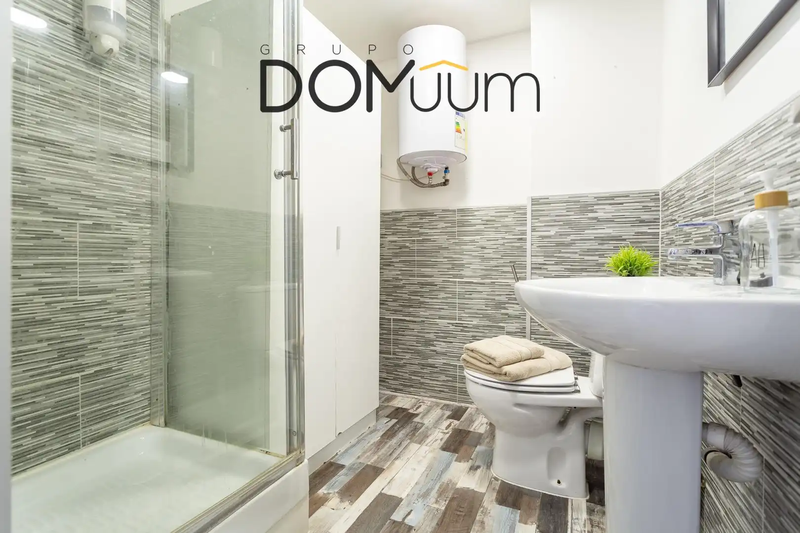 Baño de Piso en venta en Vila-seca con Aire acondicionado y Balcón
