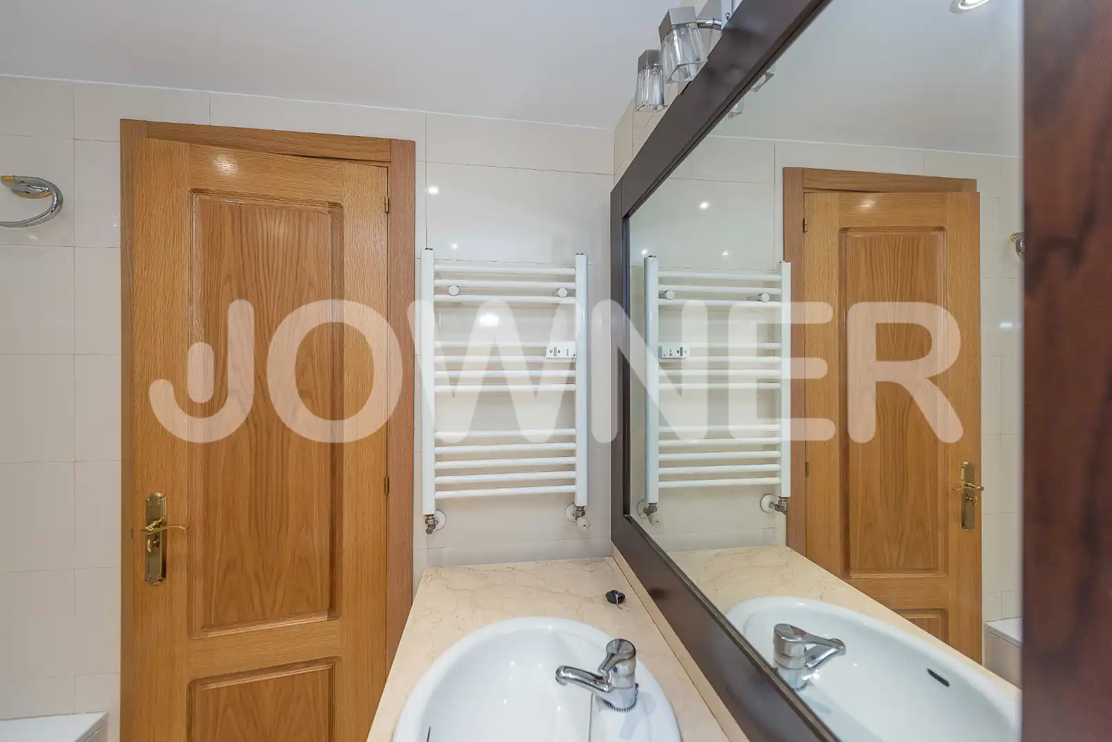 Badezimmer von Wohnung zur Miete in Madrid mit Klimaanlage, Heizung und Terrasse