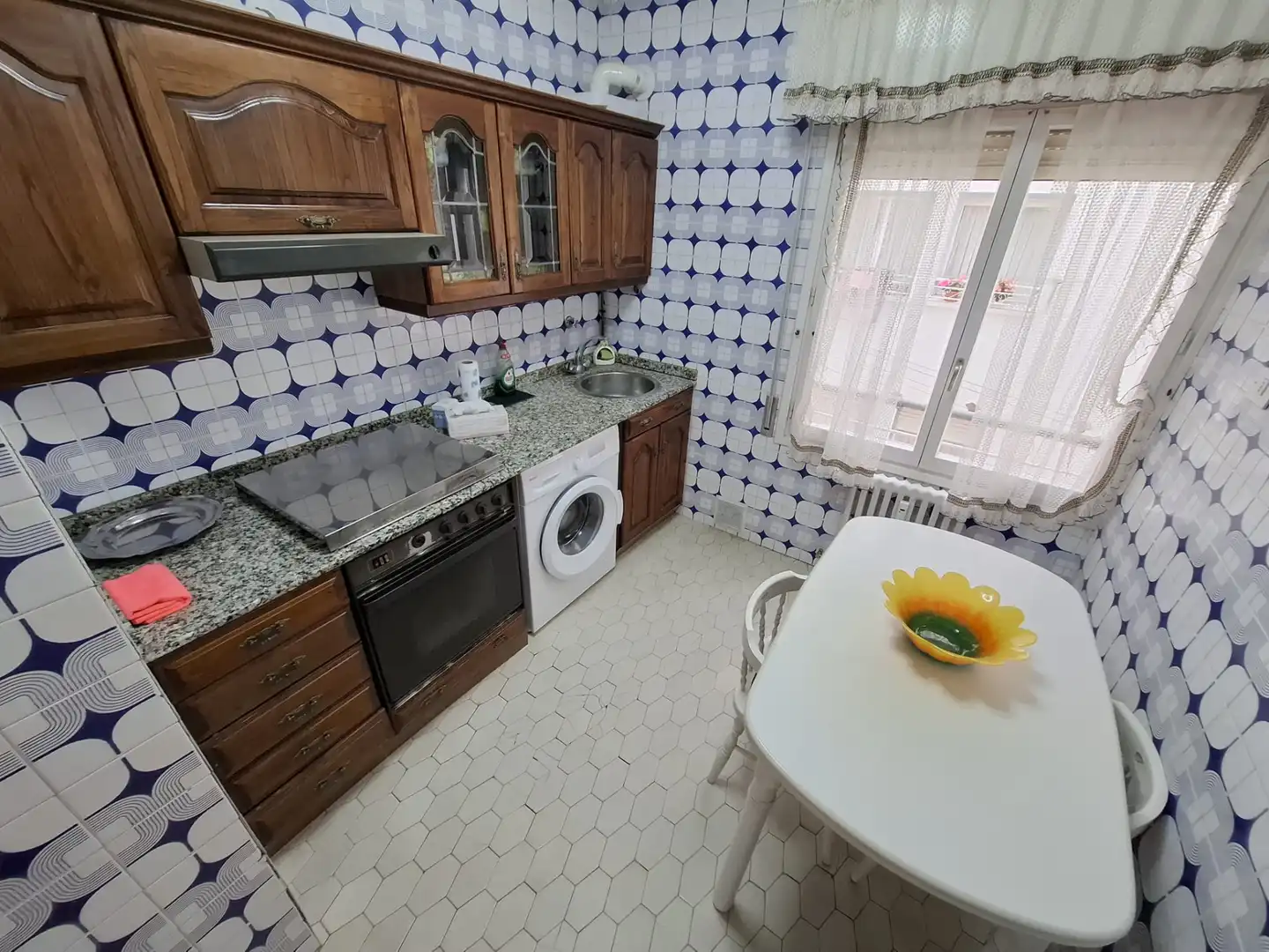 Cocina de Piso en venta en  Logroño con Calefacción, Amueblado y Horno