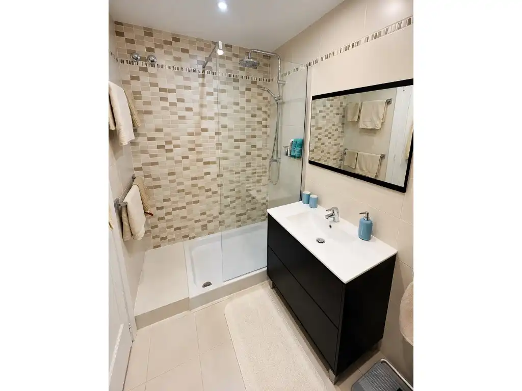 Apartamento con terraza en venta en Santa Ponça, imagen 9