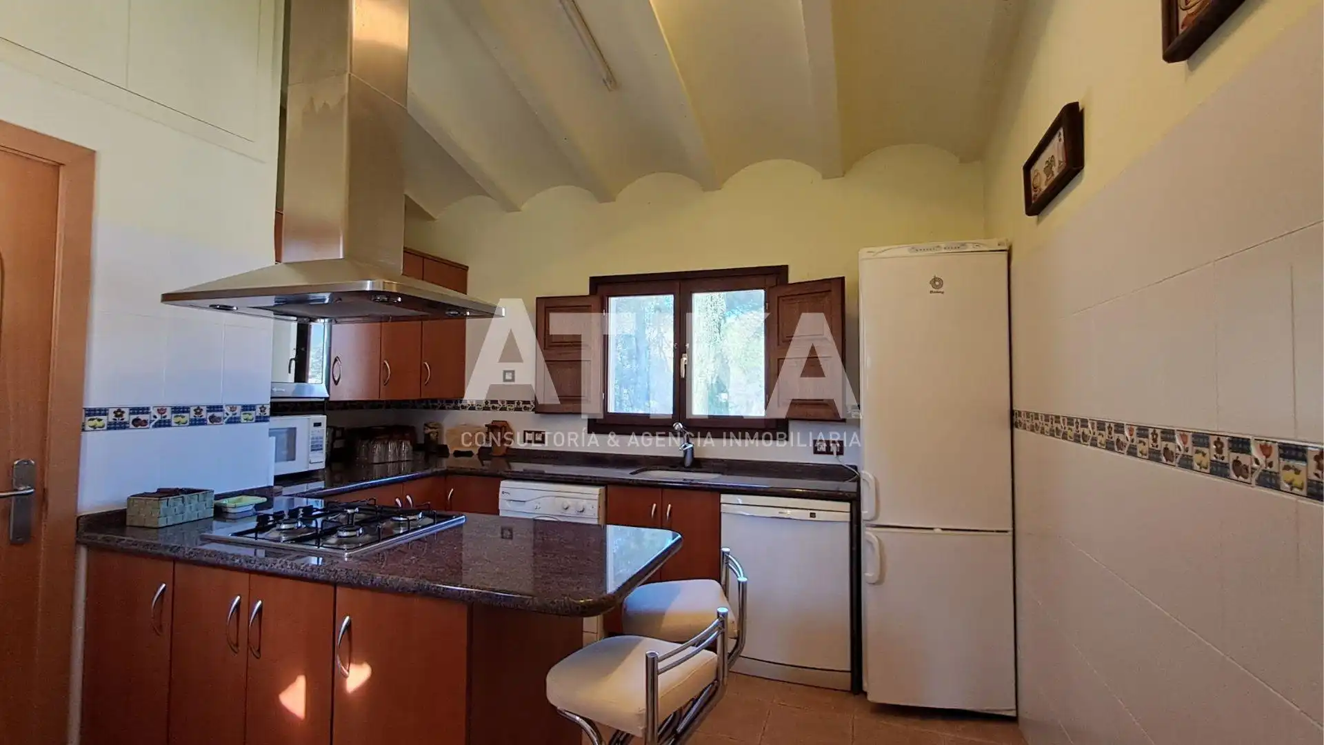 Kitchen of Houses for rent in Ontinyent  with Heating, Private garden and Furnished