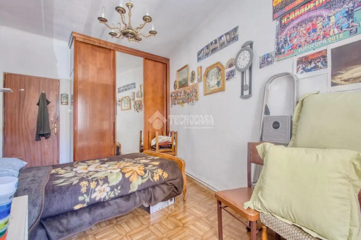 Bedroom of Flat for sale in Salamanca  with Heating