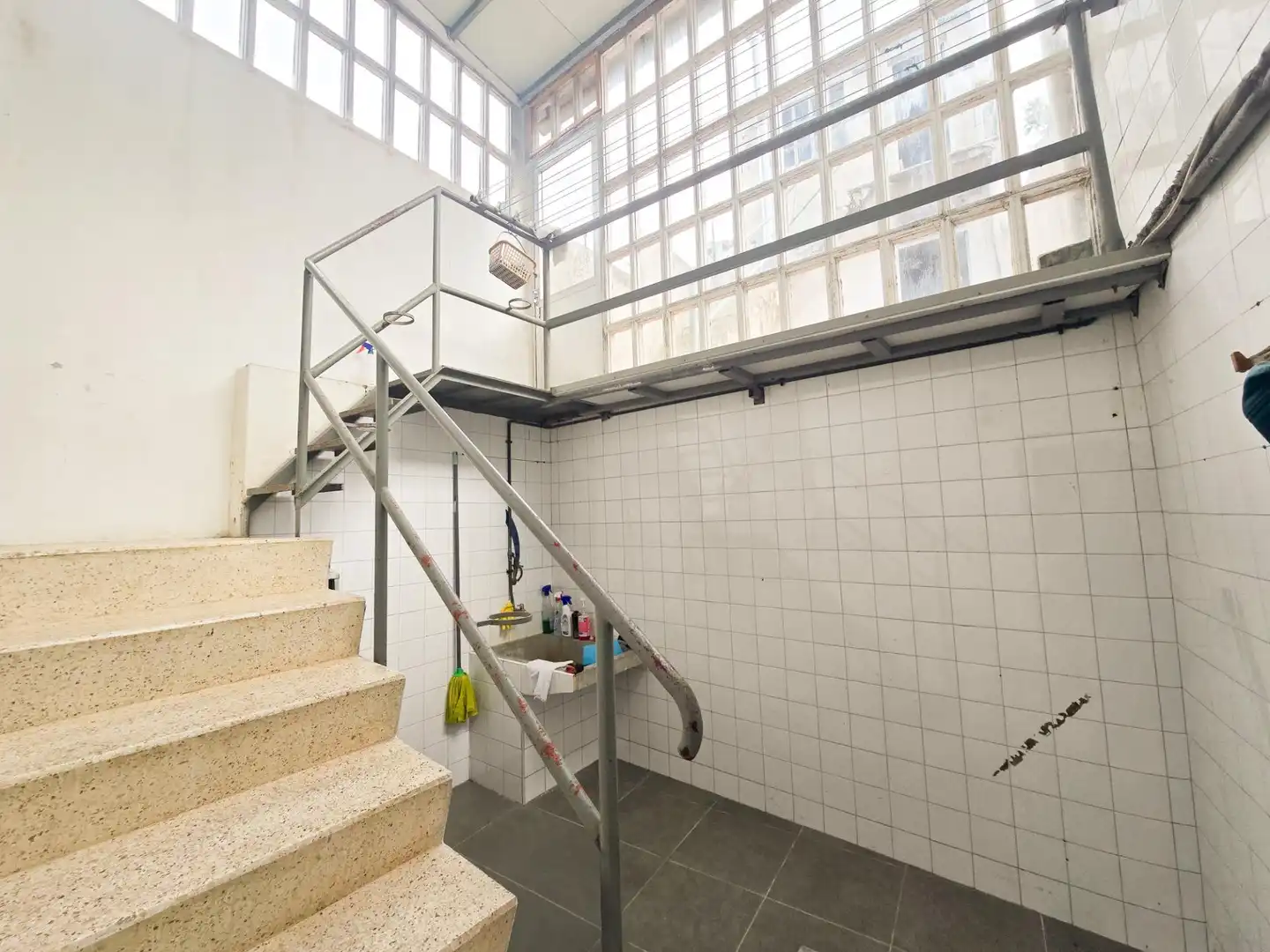 Casa adosada en venda en A Coruña Capital  amb Calefacció, Jardí privat i Traster