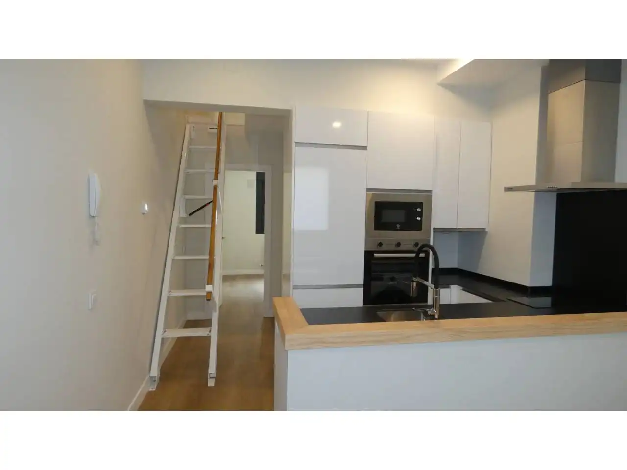 Cocina de Apartamento de alquiler en Toledo con Aire acondicionado, Calefacción y Amueblado