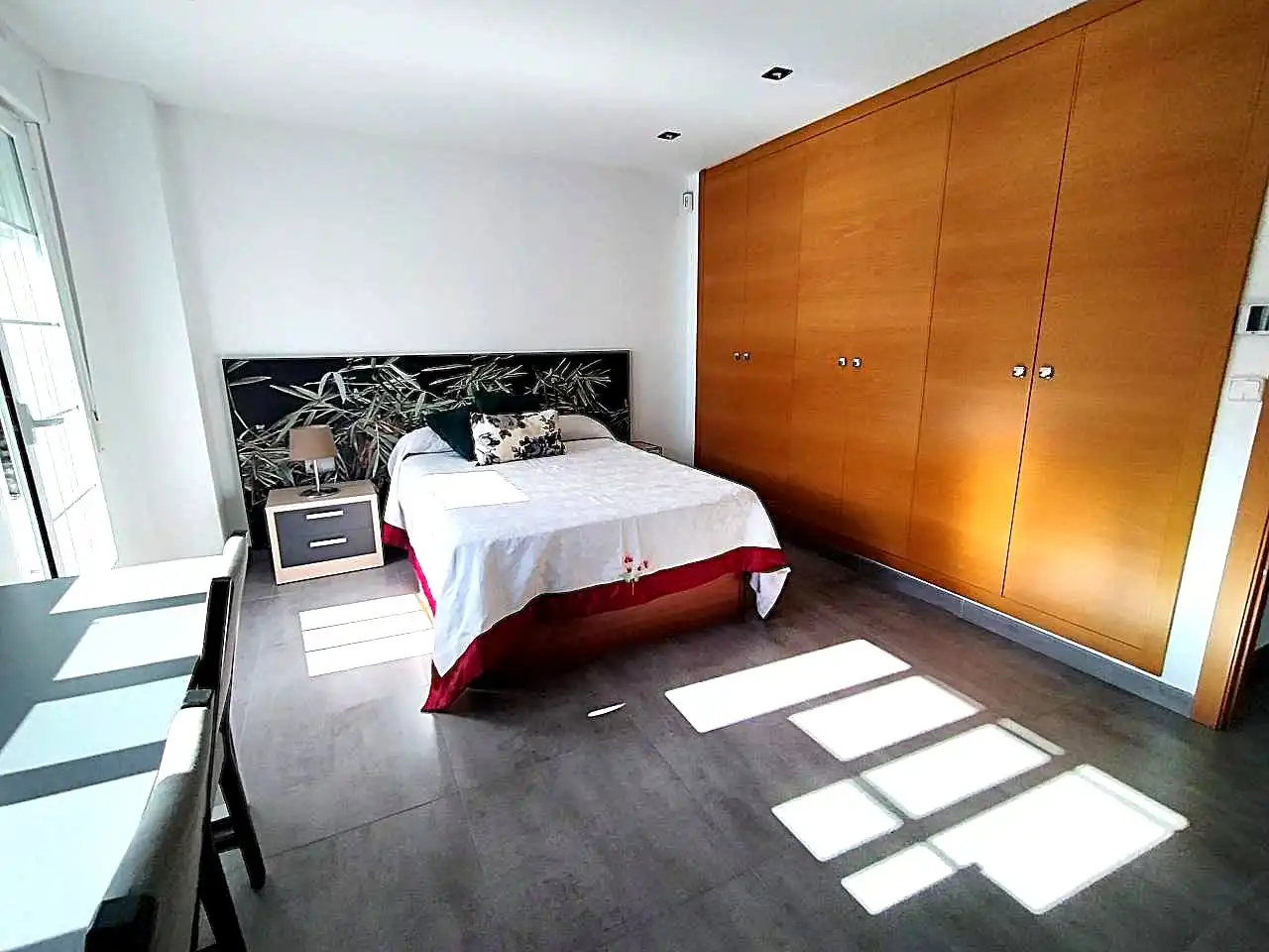 Habitación de Casa o chalet en venta en Oliva con Aire acondicionado, Jardín privado y Terraza