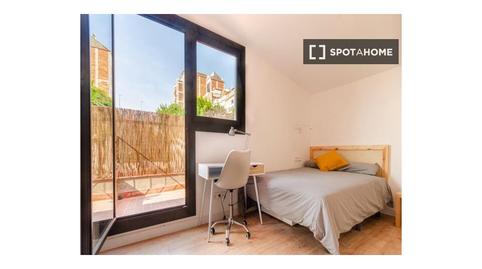 Photo 2 of Flat to share in El Coll, Barcelona