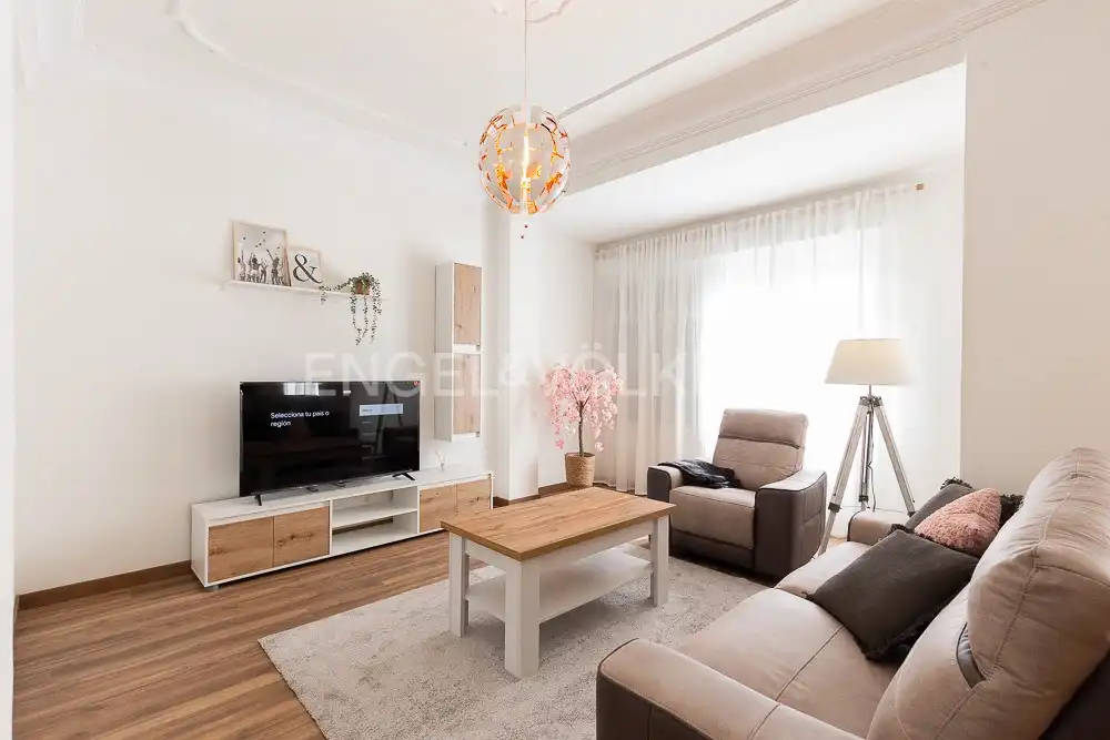 Sala de estar de Piso de alquiler en Valencia con Aire acondicionado, Calefacción y Parquet