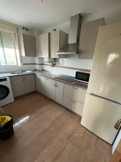 Cocina de Dúplex en venta en Villafranca de Córdoba con Aire acondicionado, Terraza y Amueblado