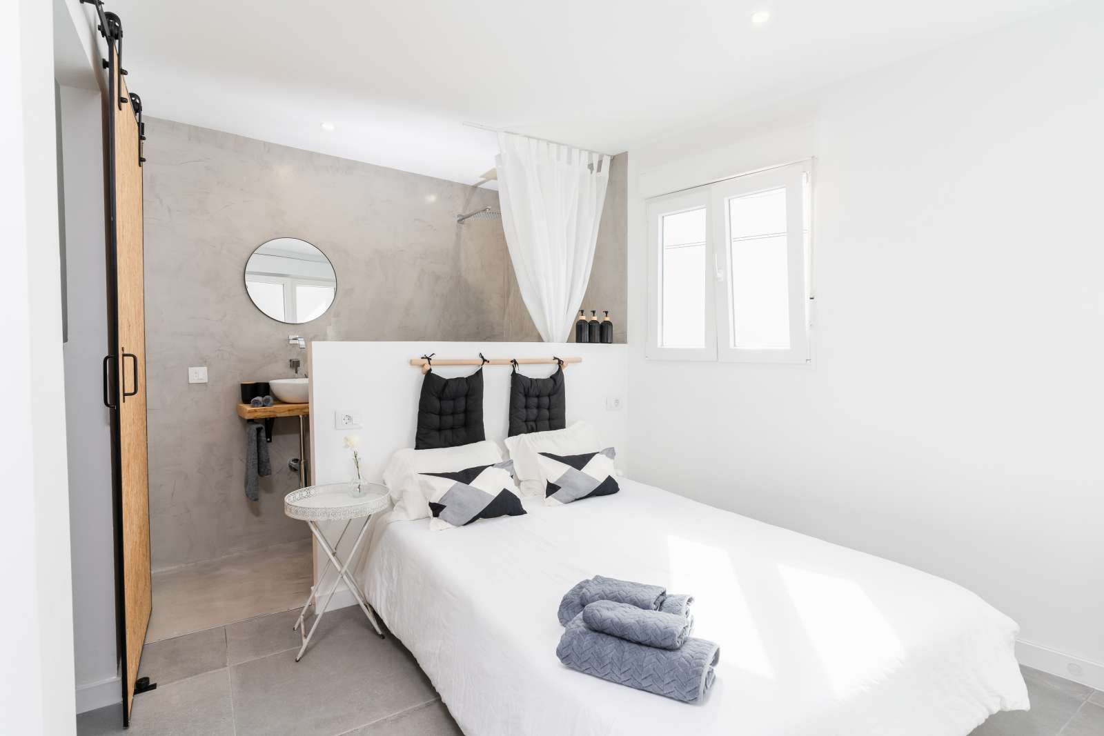 Schlafzimmer von Wohnungen zur untervermieten in Adeje mit Klimaanlage, Terrasse und Möbliert