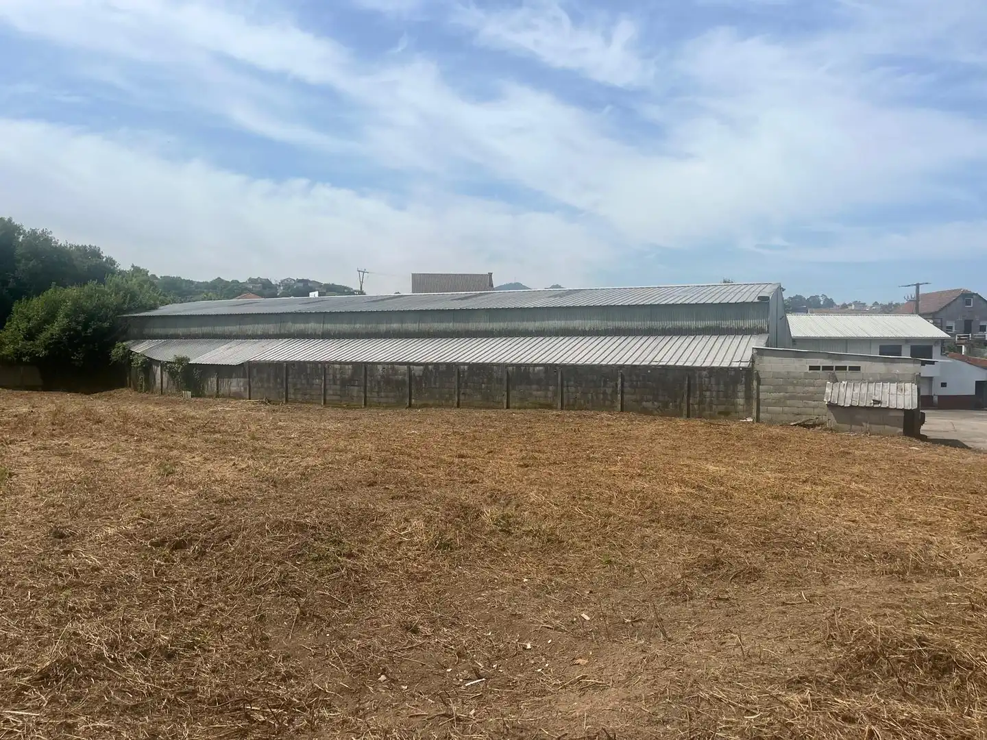 Vista exterior de Nave industrial en venta en Vigo 