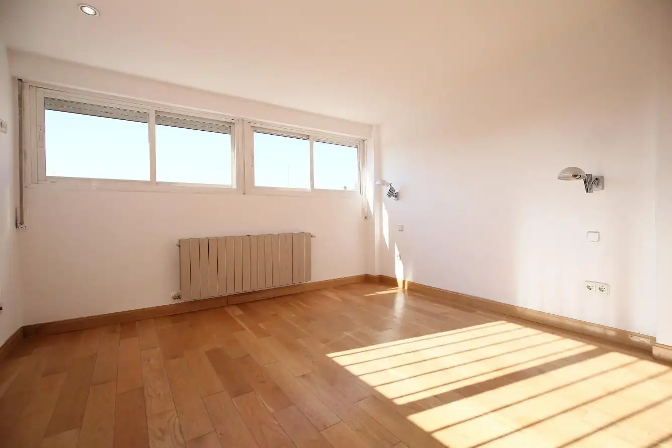 Attic for rent in Calle de Sánchez Pacheco, 37, Ciudad Jardín