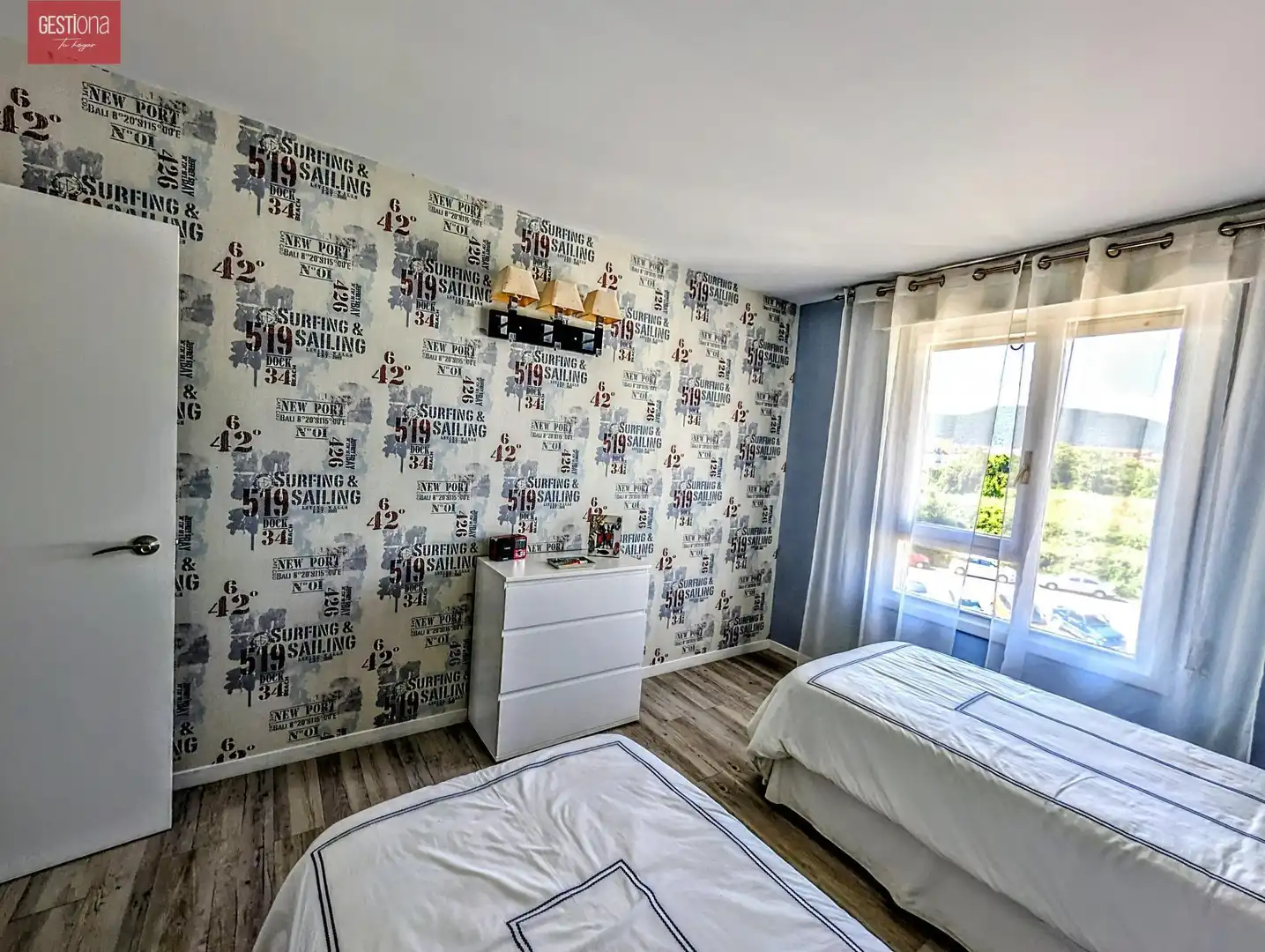 Dormitori de Apartament en venda en Arnuero