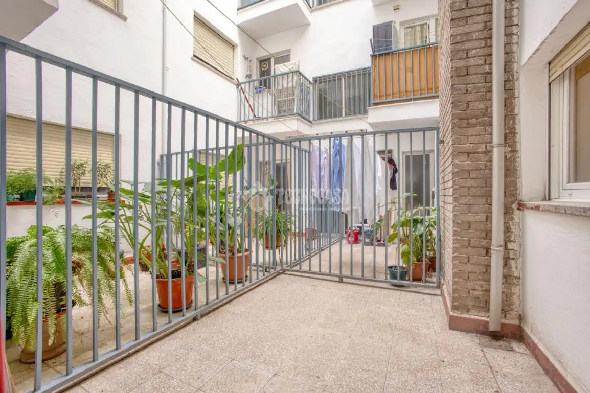 Außenansicht von Wohnung zum Verkauf in Salamanca mit Heizung, Abstellraum und Möbliert