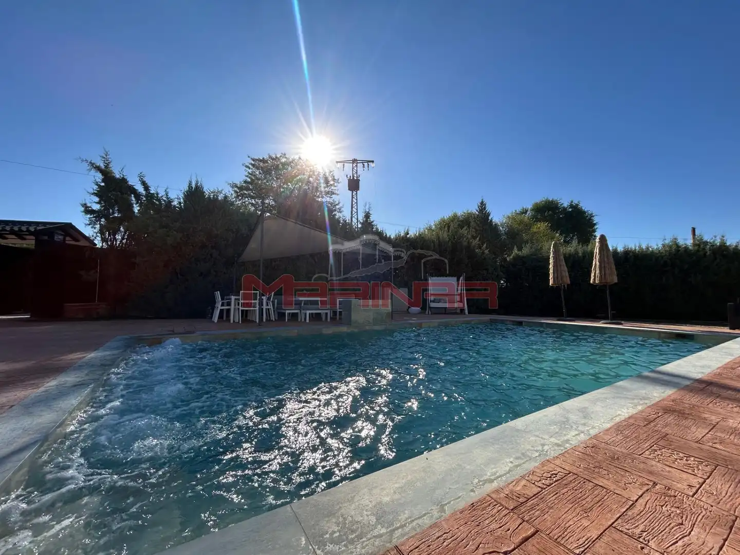 Piscina de Casa o xalet en venda en Colmenar de Oreja amb Aire condicionat, Calefacció i Jardí privat