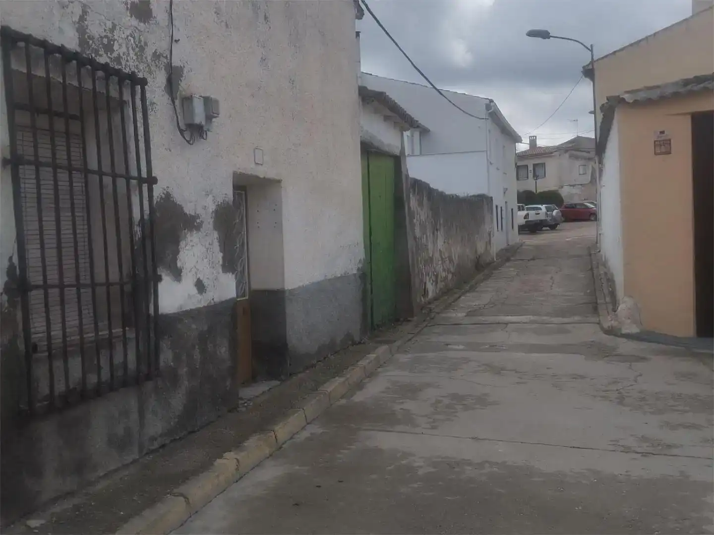 Vista exterior de Planta baja en venta en Pezuela de las Torres