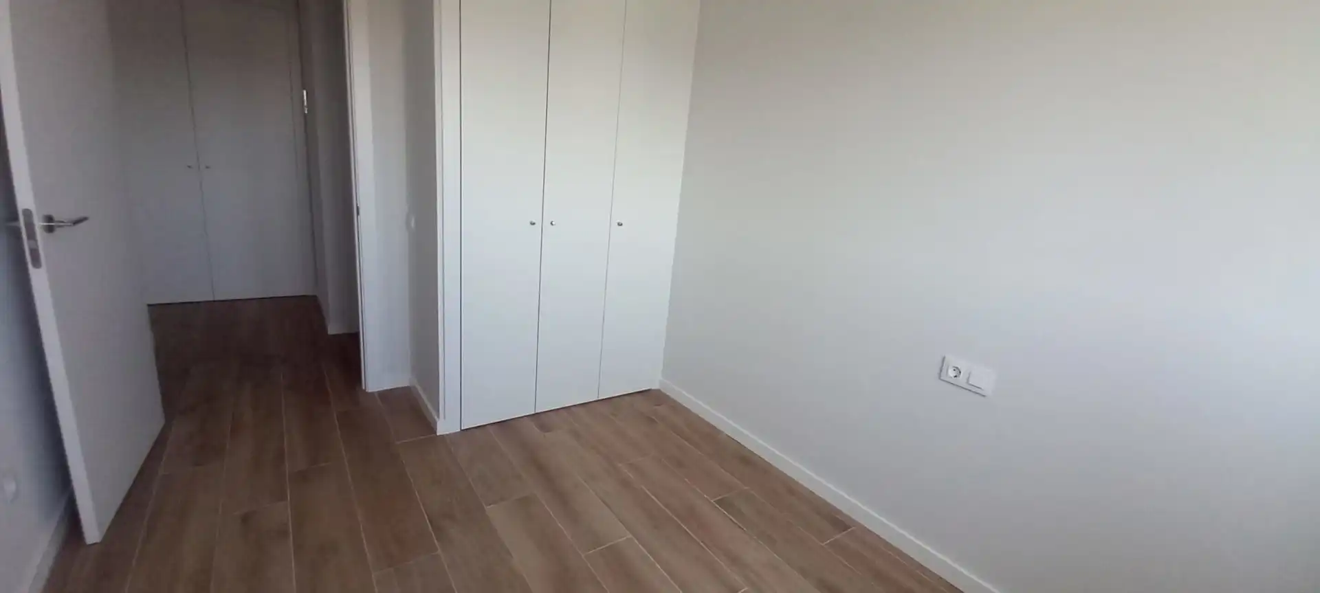Schlafzimmer von Wohnung zur Miete in Quart de Poblet mit Abstellraum und Schwimmbad