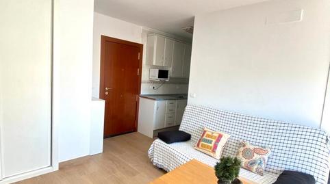 Foto 4 de Apartament de lloguer a Calle las Naciones, Parque de la Paloma, Málaga