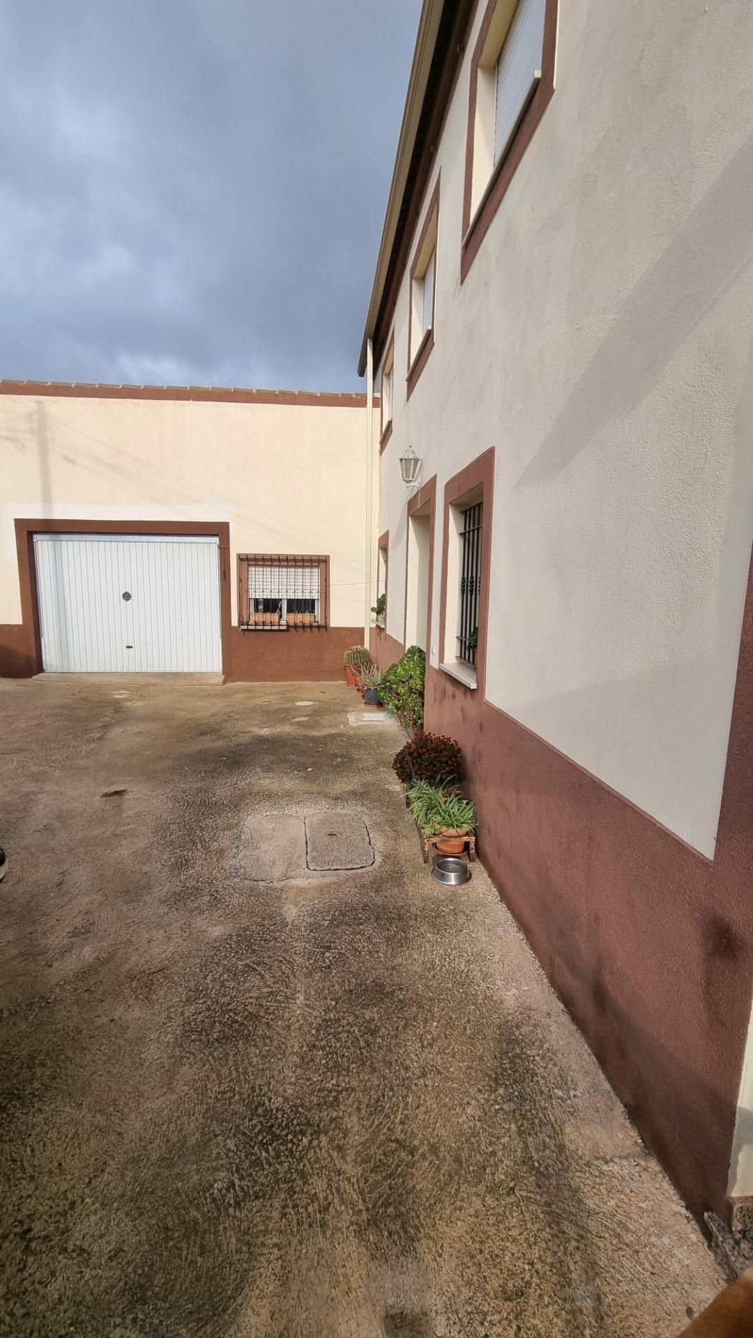 House or chalet for sale in La Hoya