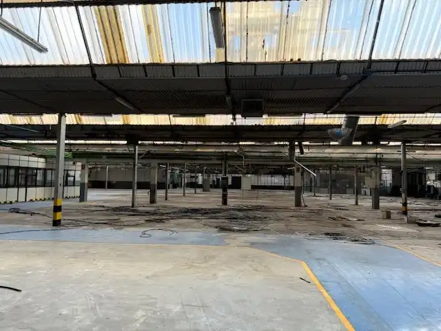 Nave industrial en venta en Carrer Besalú 4, imagen 5