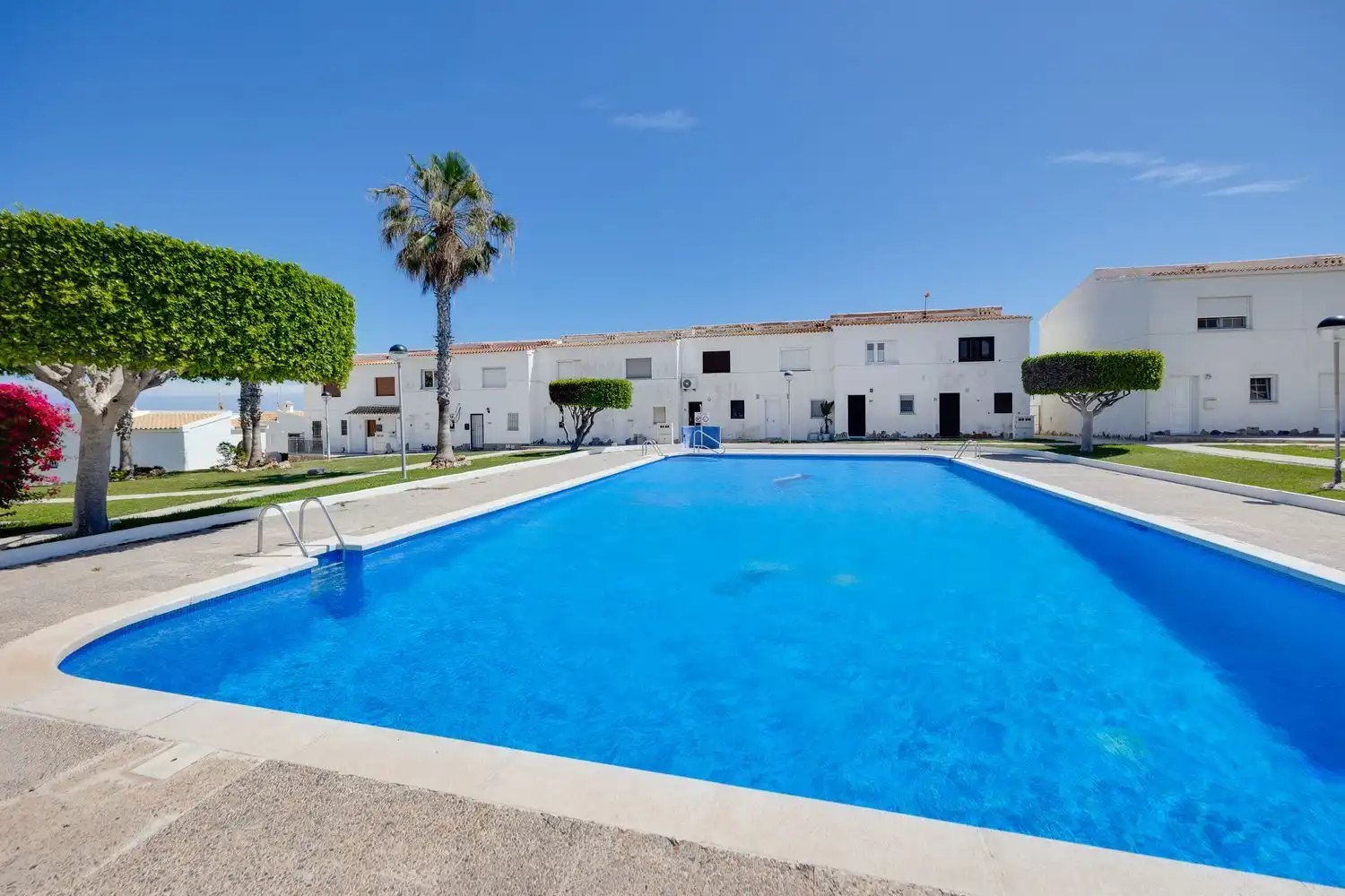 Reihenhaus mit Pool zum Verkauf in Calle Violetas 104, imagen 9