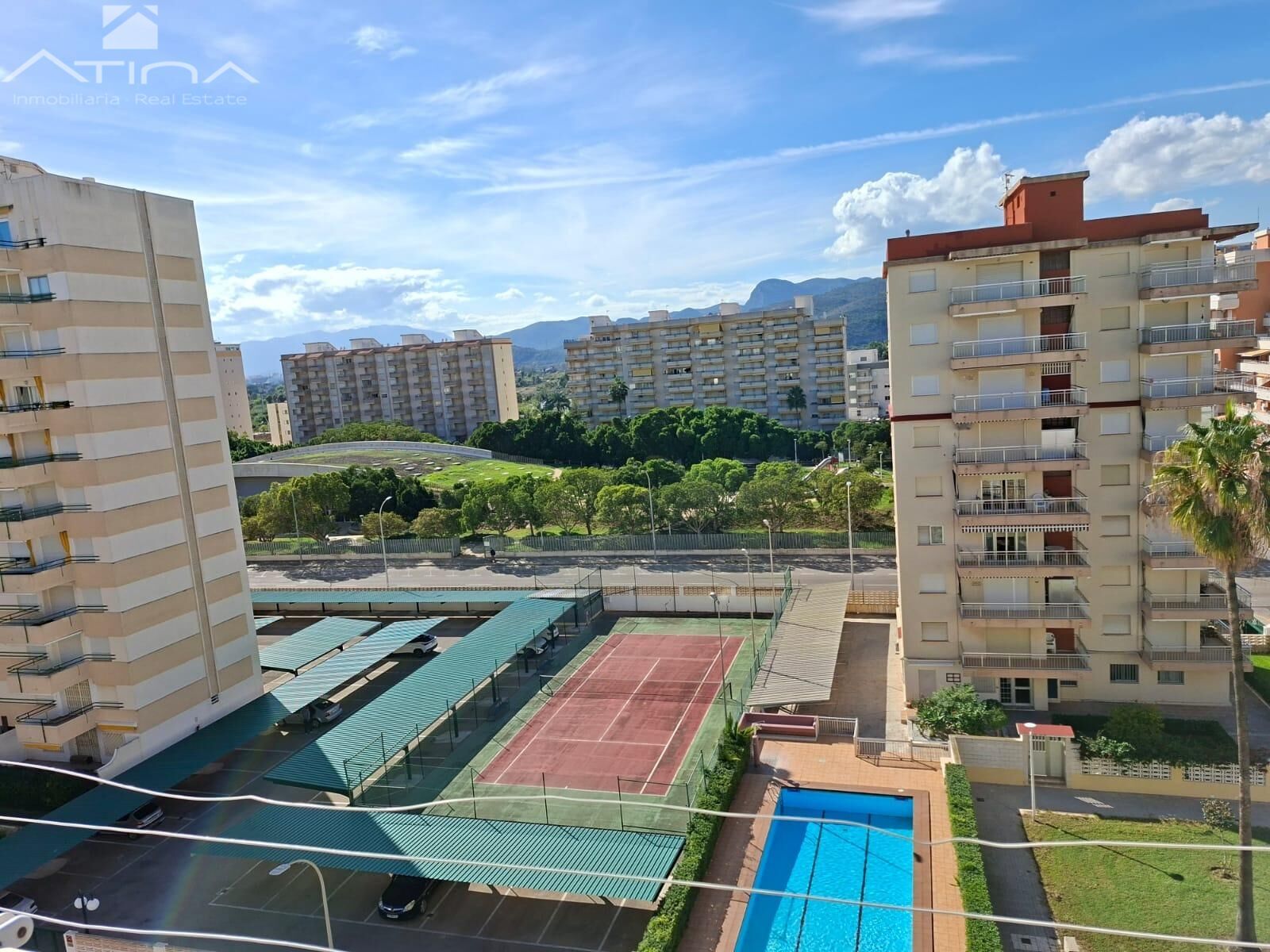 Exterior view of Apartment for sale in Gandia  with Air Conditioner and Terrace