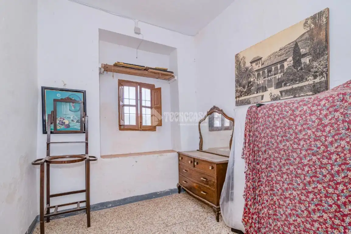 Dormitori de Casa adosada en venda en Loja amb Aire condicionat i Terrassa