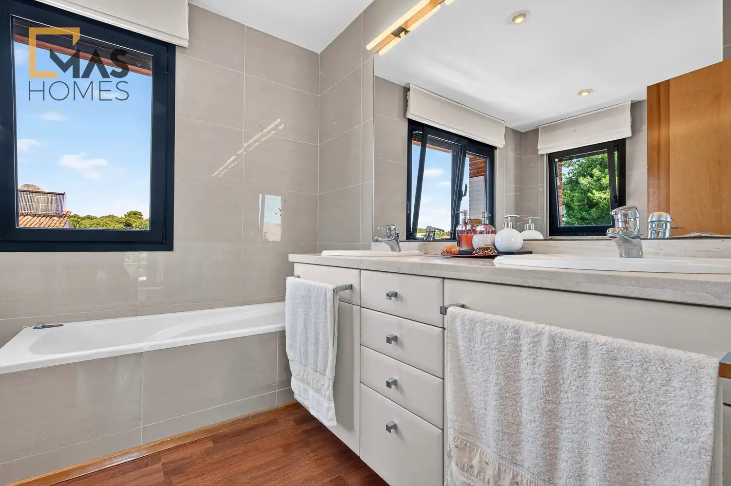 Baño de Casa o chalet en venta en Tarragona con Aire acondicionado, Calefacción y Jardín privado
