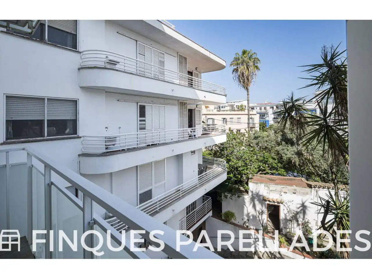 Exterior view of Flat for sale in Sitges  with Air Conditioner, Heating and Parquet flooring