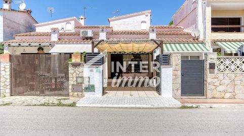 Foto 2 de Casa o chalet en venta en Calle Ebre 19, -1, Garrigàs, Girona