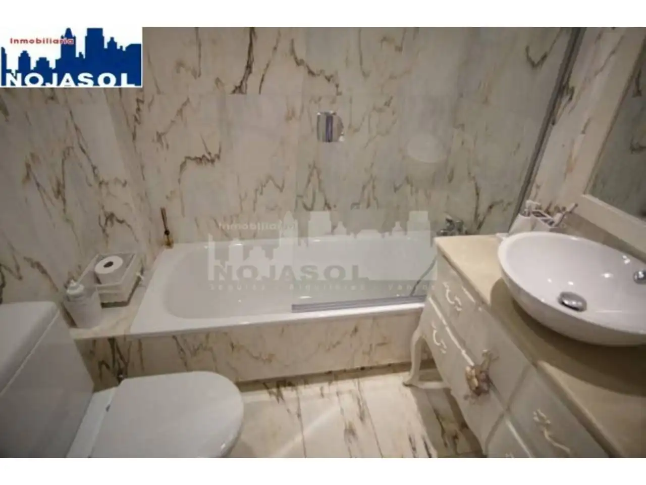 Badezimmer von Wohnung zur Miete in Noja mit Heizung, Privatgarten und Terrasse
