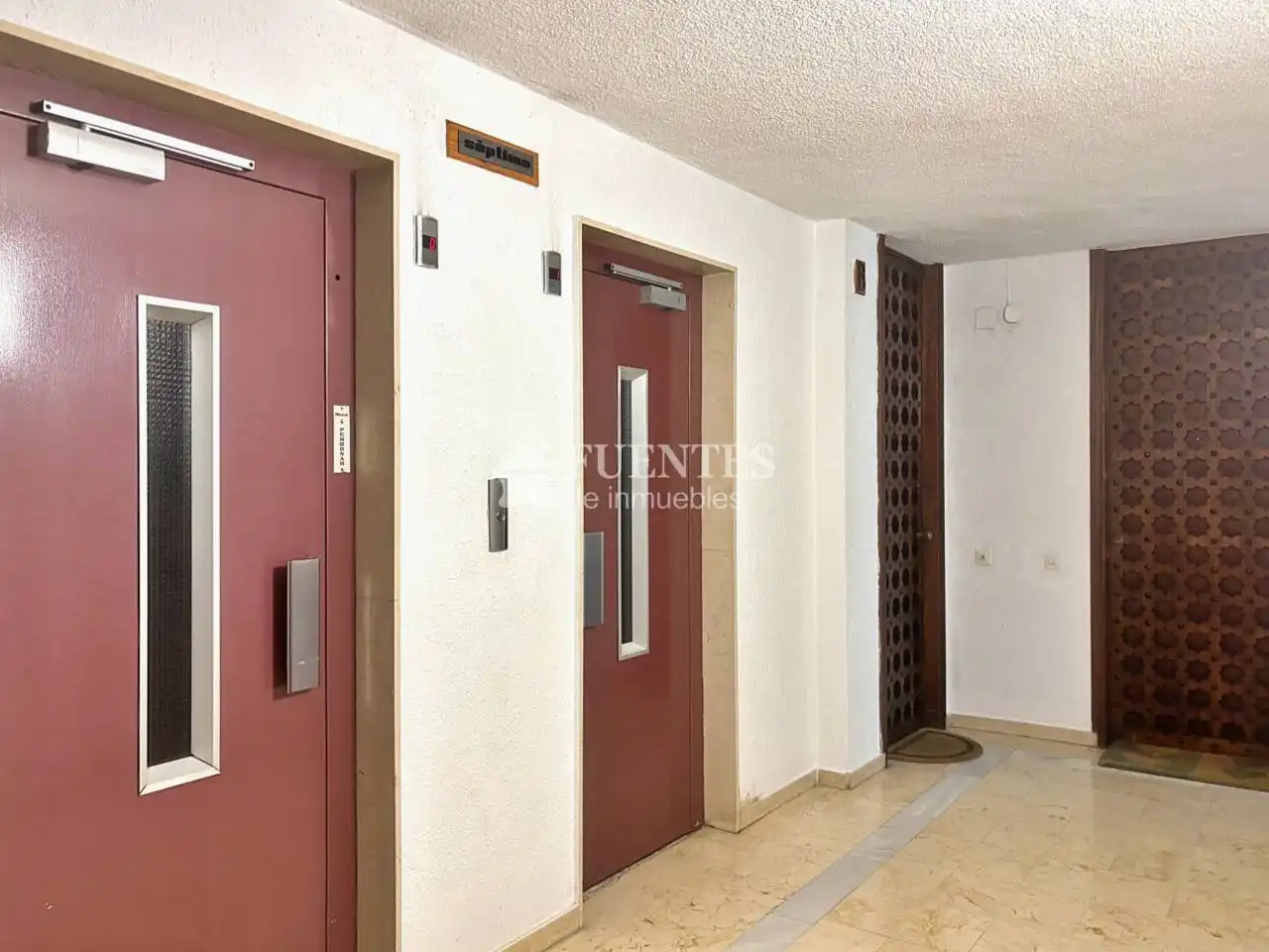Piso en venta en Avenida Denia, Goteta