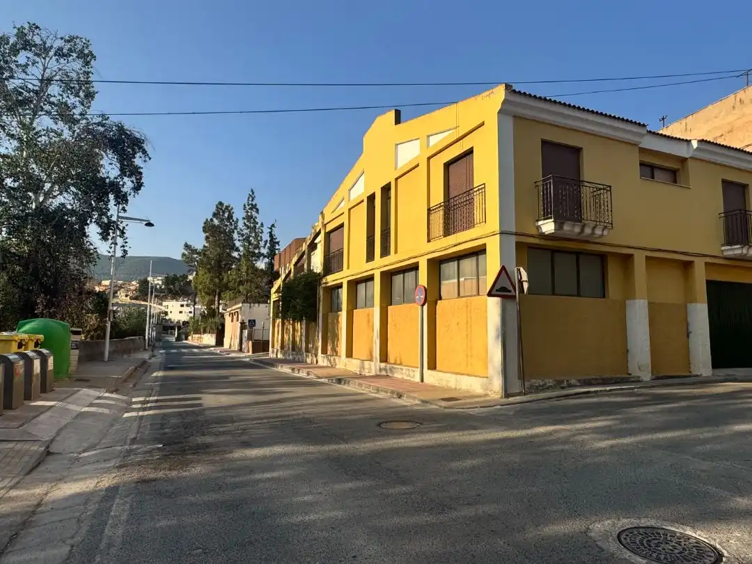 Vista exterior de Casa o xalet en venda en Blanca amb Terrassa