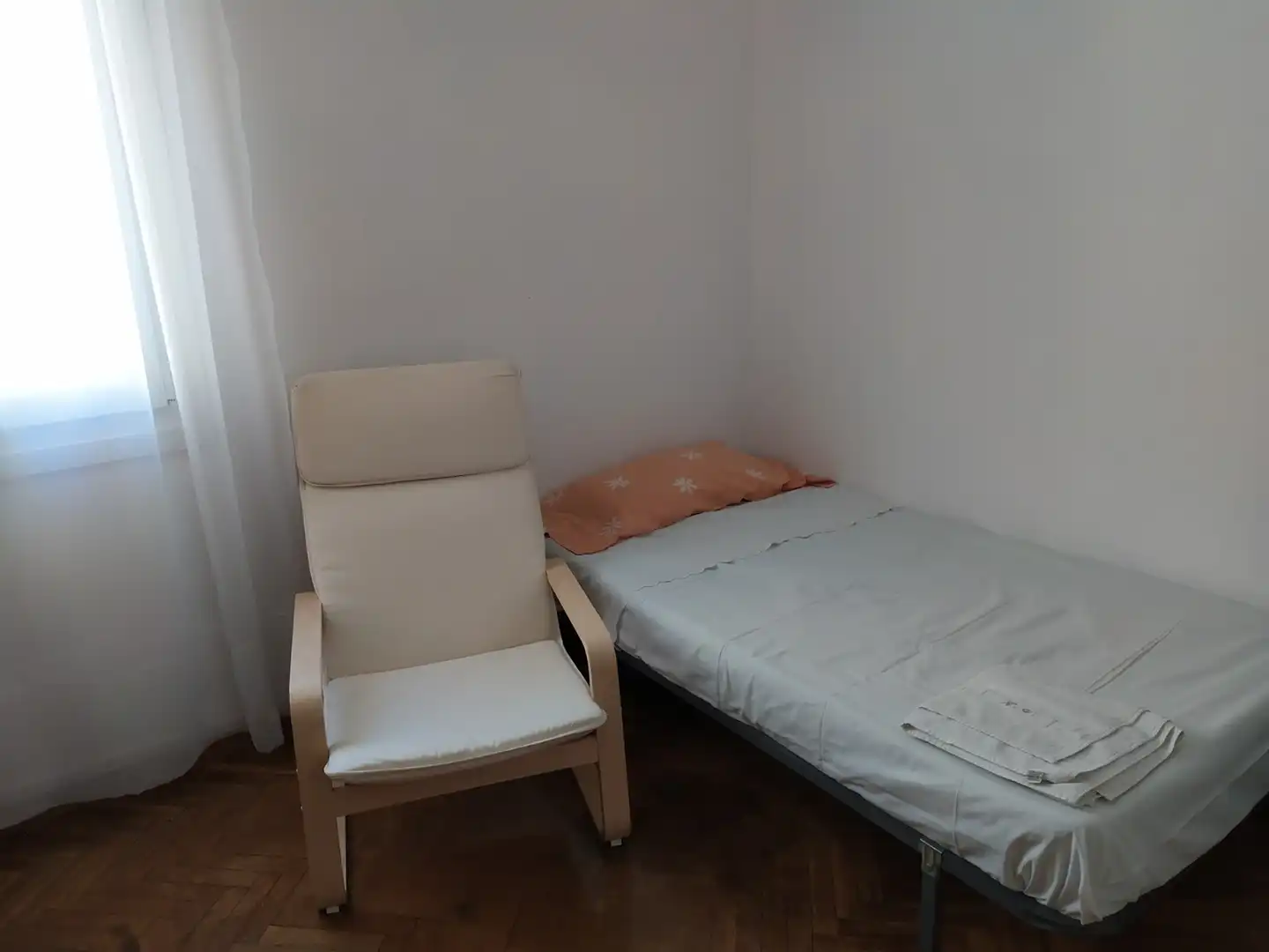 Schlafzimmer von Wohnung zur Miete in Cáceres mit Terrasse, Möbliert und Ofen