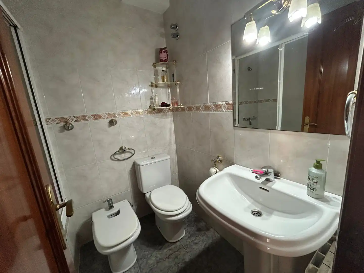 Bathroom of Houses for sale in Sant Adrià de Besòs  with Air Conditioner, Heating and Terrace