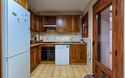 Kitchen of Flat for sale in  Lleida Capital  with Air Conditioner, Heating and Terrace