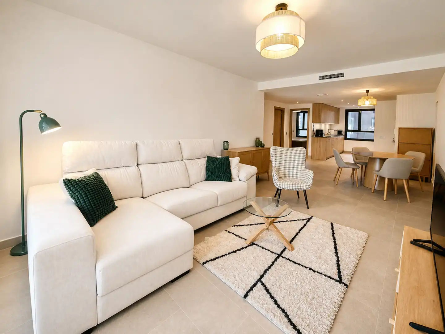 Sala de estar de Planta baja en venta en Casares con Aire acondicionado, Jardín privado y Terraza