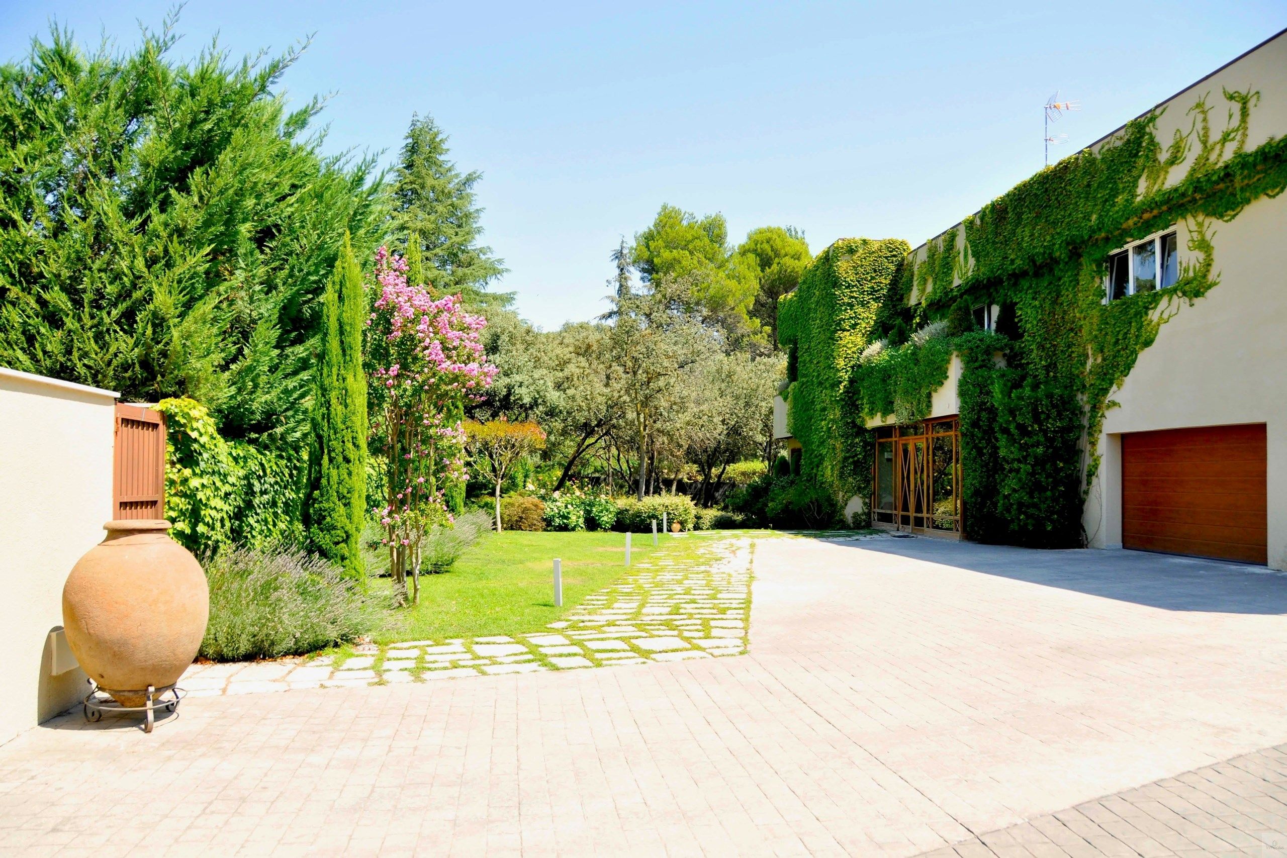 Jardí de Casa o xalet de lloguer en  Madrid Capital amb Aire condicionat, Calefacció i Terrassa