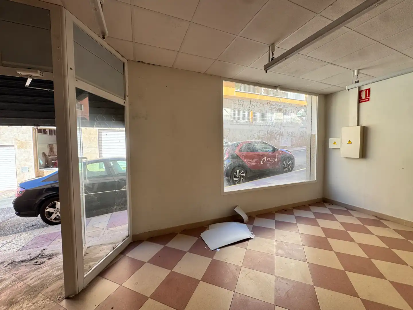 Local comercial en venta en Calle Juan Ramón Jiménez, imagen 2