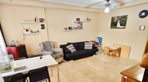 Foto 3 von Einfamilien-Reihenhaus zum Verkauf in Avenida Libertad, 13, Benferri, Alicante