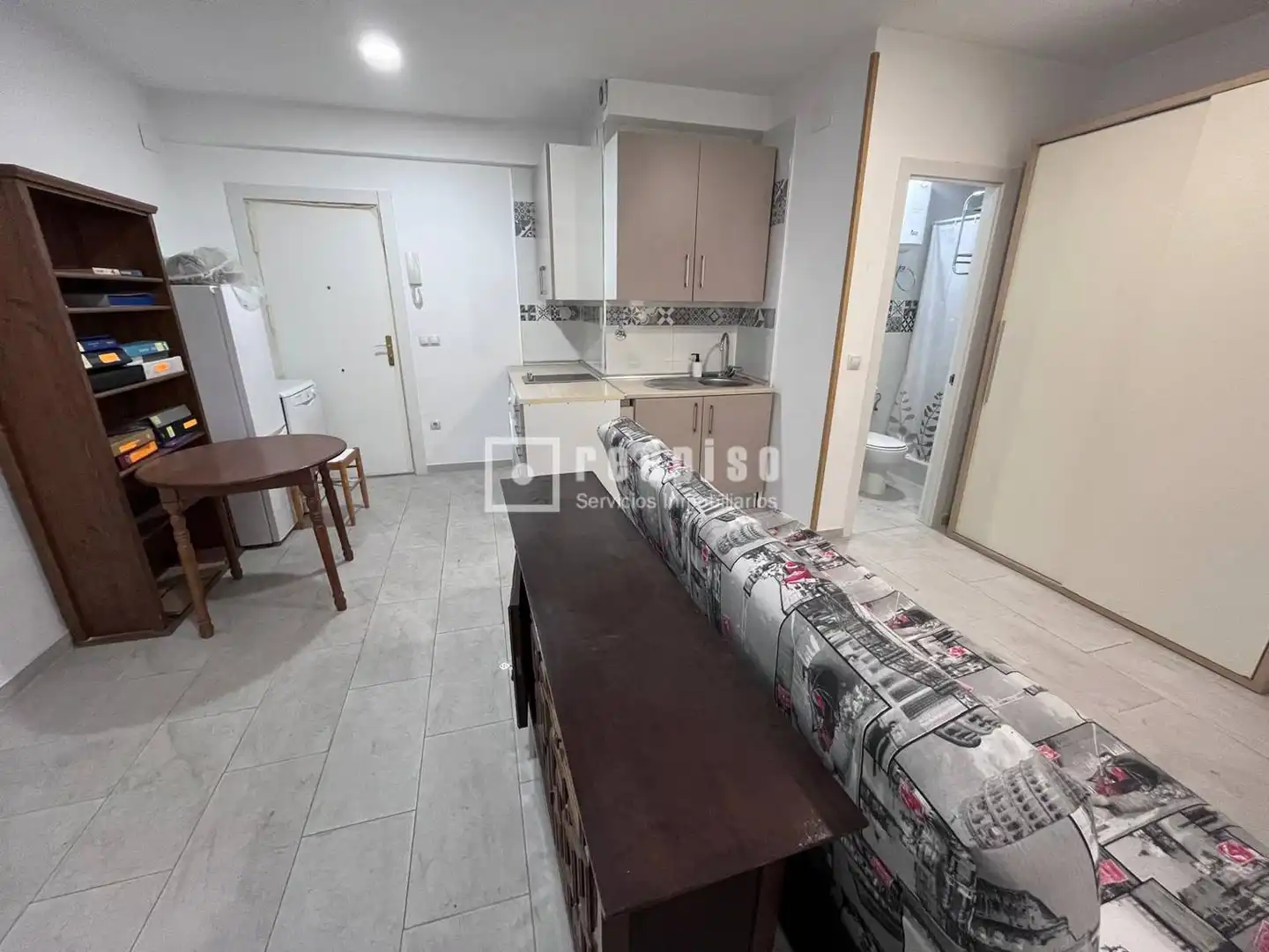 Habitación de Piso en venta en Madrid con Terraza y Amueblado