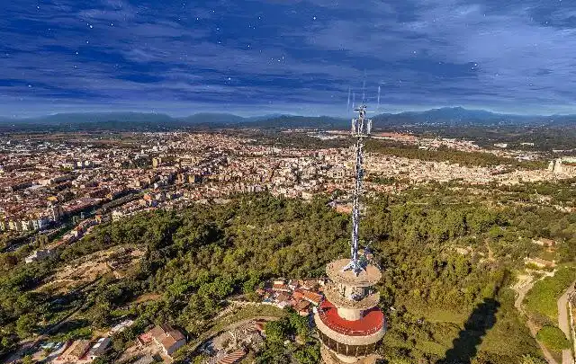 Vista exterior de Pis en venda en Girona