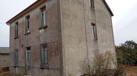 Casa en Coristanco con terreno
