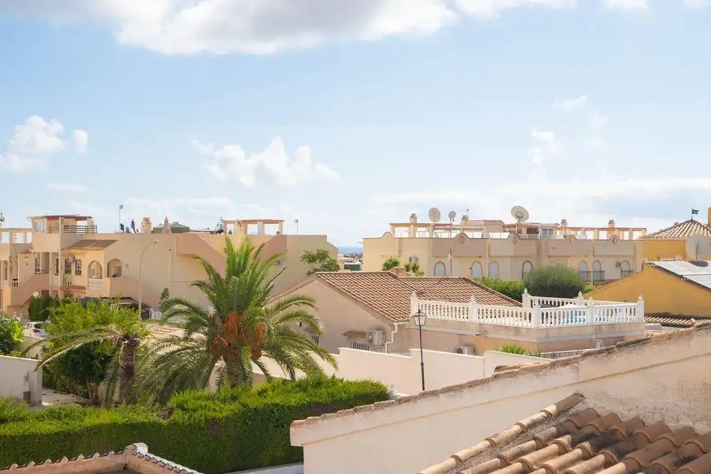 Vista exterior de Casa o xalet en venda en Orihuela