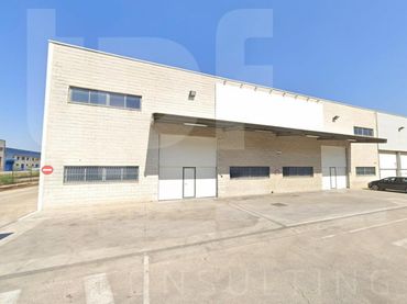 Nave industrielle à louer à calle A