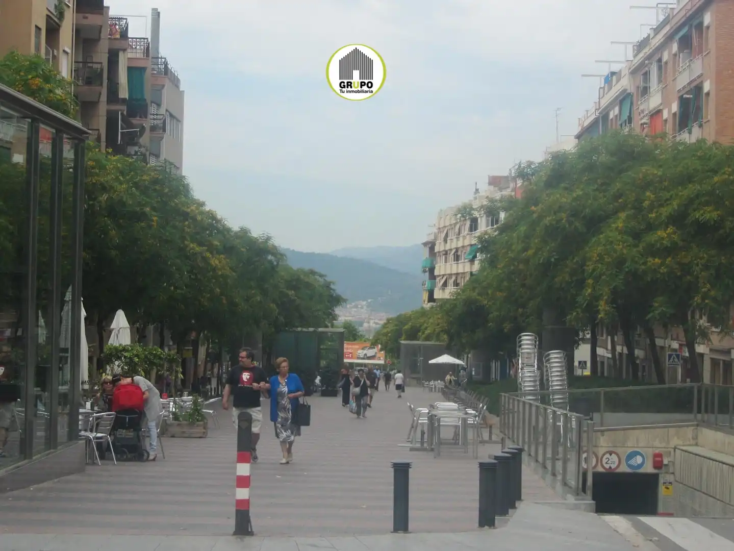 Außenansicht von Wohnung zum Verkauf in Esplugues de Llobregat mit Klimaanlage, Heizung und Balkon