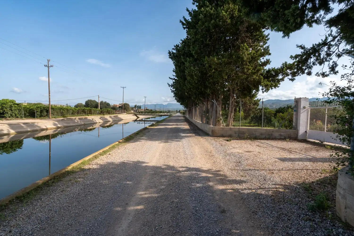 Außenansicht von Country house zum Verkauf in Tortosa mit Privatgarten, Terrasse und Abstellraum