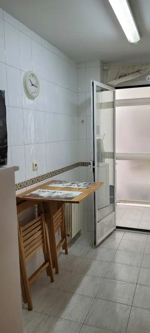 Terrassa de Pis de lloguer en Cuenca amb Calefacció, Terrassa i Moblat