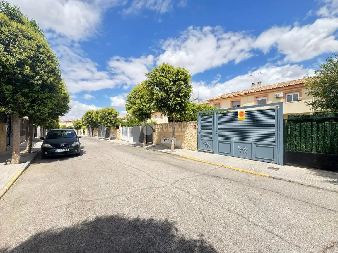 Exterior view of Flat for sale in Ontígola  with Air Conditioner and Heating